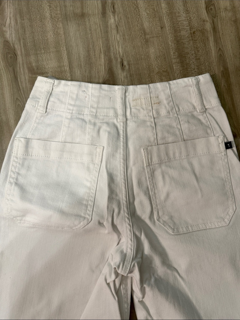 Pilcro White Wide Leg Jeans - Picture 8 of 11